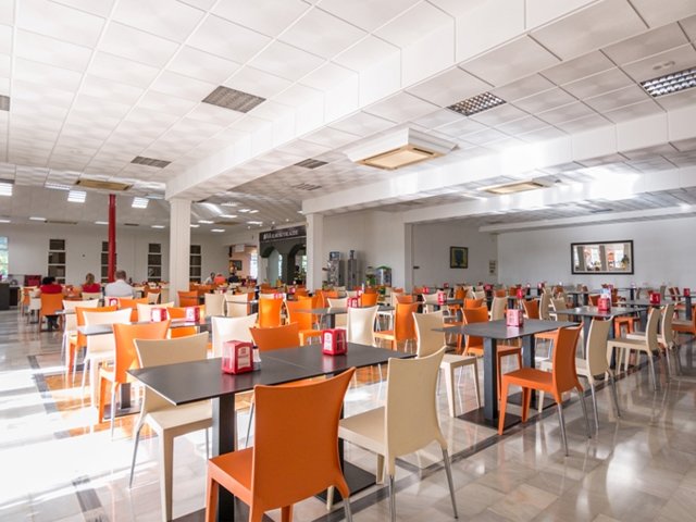 Restaurante Abades La Roda